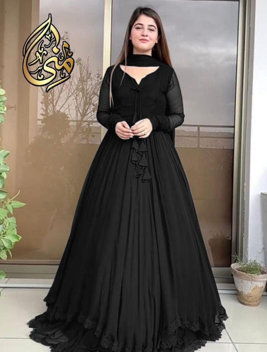 Elegant Chiffon Maxi Shirt with Plain Trouser and Dupatta Set for Winters - Traditional Pakistani Outfit