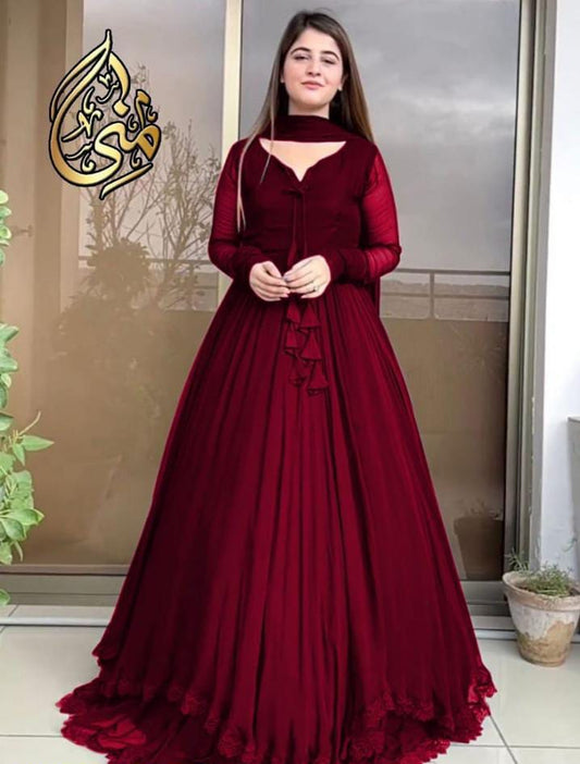 Elegant Chiffon Maxi Shirt with Plain Trouser and Dupatta Set for Winters  Traditional Pakistani Outfit (Copy) (Copy)